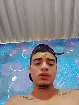 mailo_bronw webcam