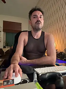 tomz0819 webcam