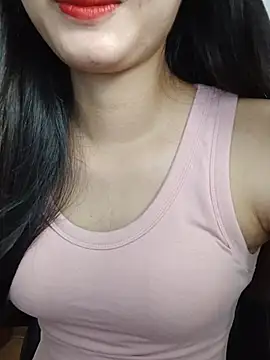 Linda_x2 webcam