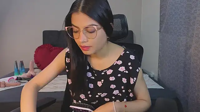 LiaOrtiz69 webcam