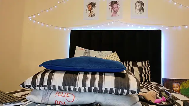 chloechrome webcam