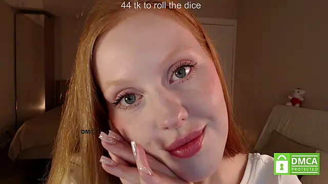 lulu_moonmoon webcam