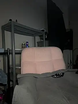 thechocolatepeach webcam