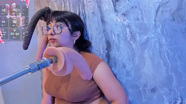 linda_sofi__ webcam