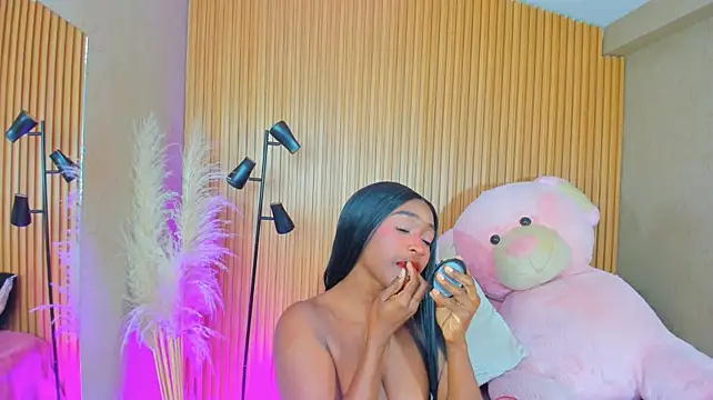 AlexiaAbbey webcam