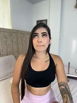 EmiilyEvans_ webcam