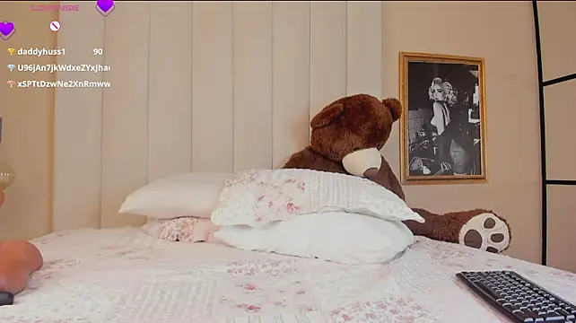 violeta_olsen webcam