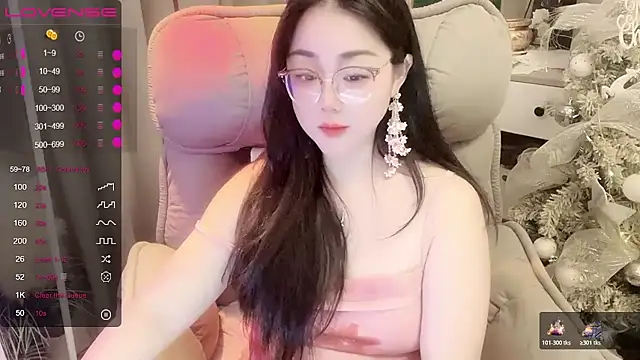 Monica-666888- webcam