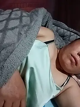 Sara_pusyy webcam