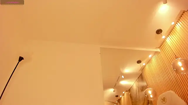 mary_spencer webcam