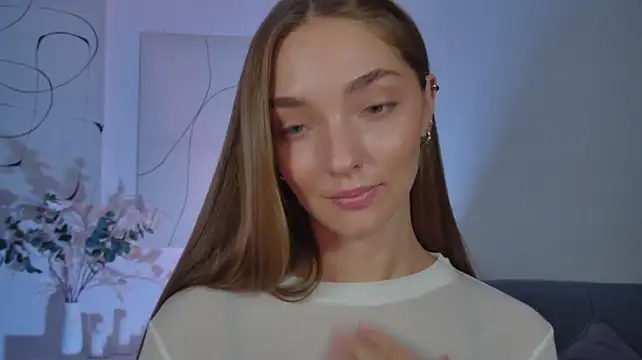 MilaVoss webcam