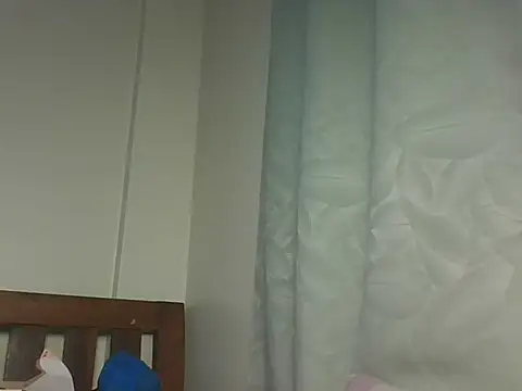 sexykitten20 webcam