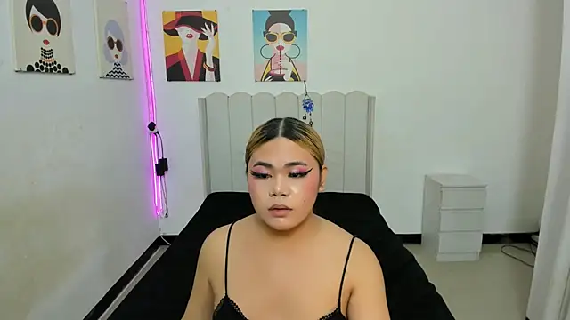 AliciaMooore webcam