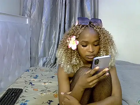 Prettyxoxoh1 webcam