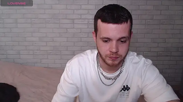 Alexxx_horny webcam