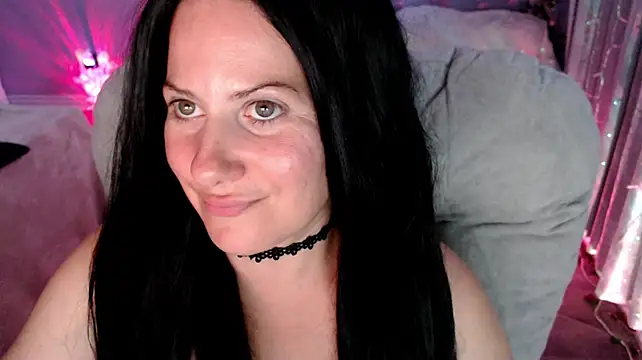 BellaStar84 webcam
