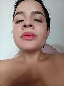 Julieth_hot-69