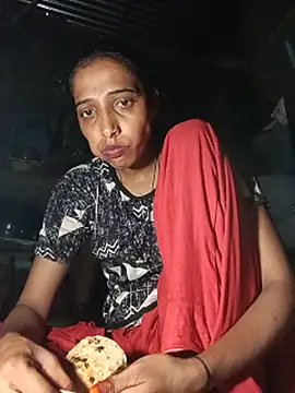 Pinki_thakur_1