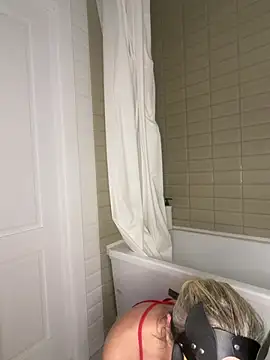 Elle_Milfa