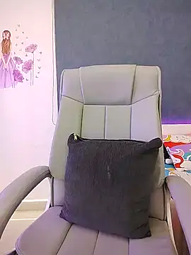 LoveLy-Soneya webcam