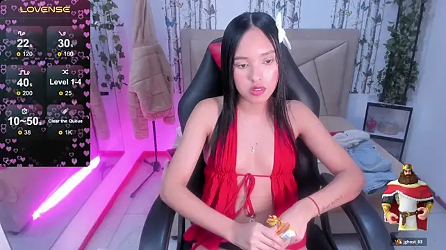 valeria_dark_