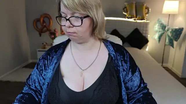 BonnnyBoobsy