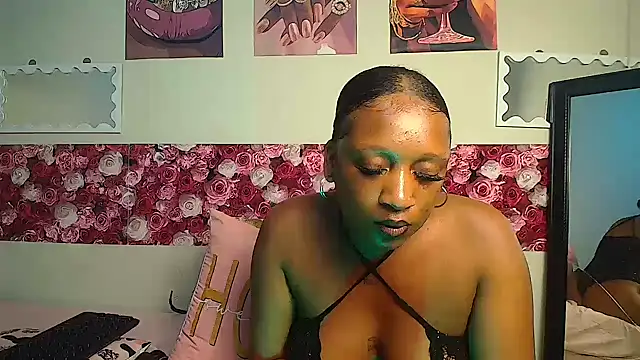 EnchantingLisa