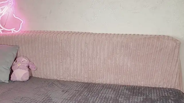 cinnamonpiegirl webcam