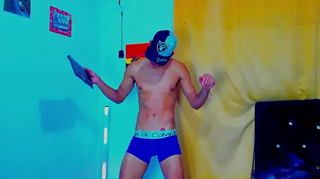theo_bigcock_
