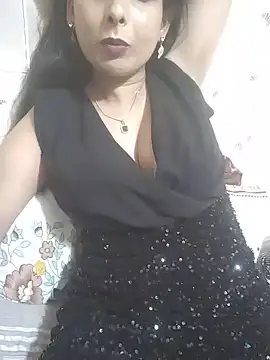 aartitomar live cam preview