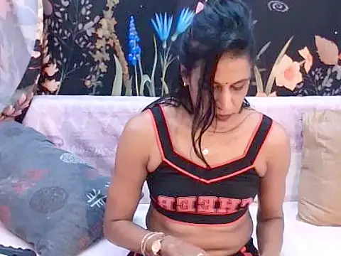 indiansexcsmile4u webcam