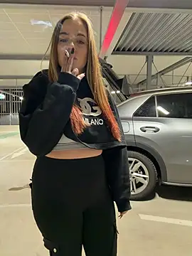 Luna_Lynn