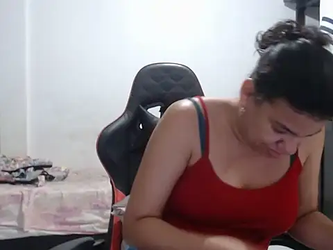 Adriana_0312 webcam