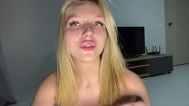 xXMelanieseXx webcam
