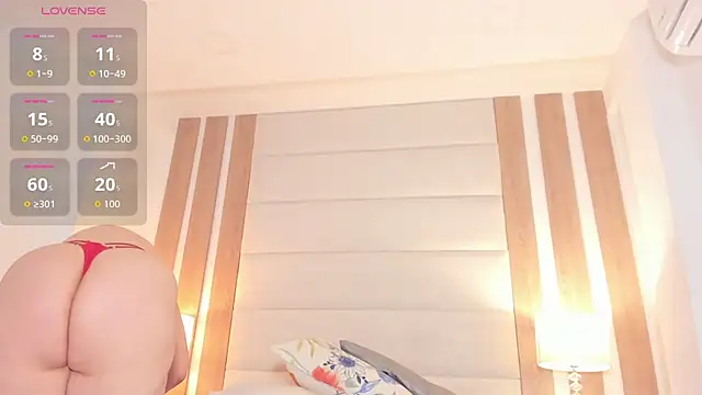 VickyyMoore