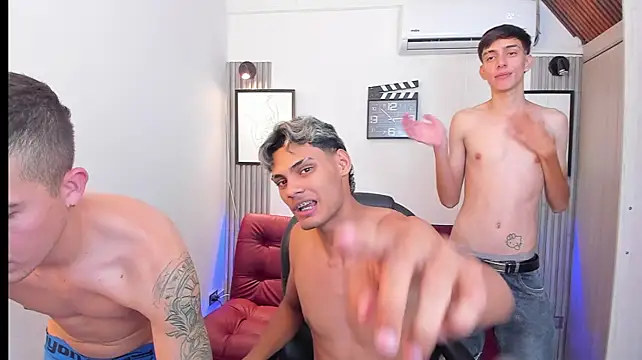 Seductive_BoysW