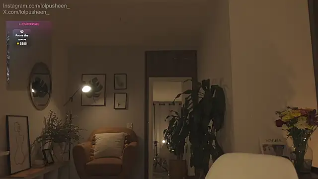 JulietteDee webcam