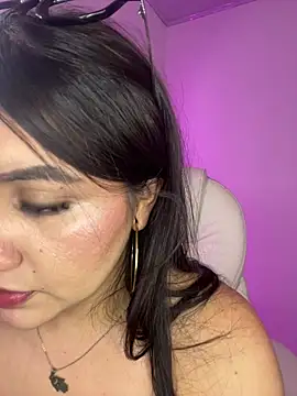 Zoe_Serrat webcam