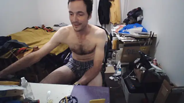 JohnnyMoves webcam