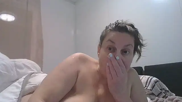 fulloferotic webcam