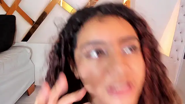 Dahlia_rossee live cam preview