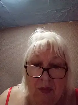 Alexia64231 live cam on StripChat