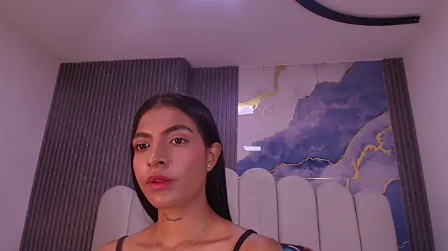 hot_dione live cam on StripChat