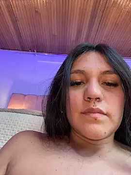 Emily_Gomezz