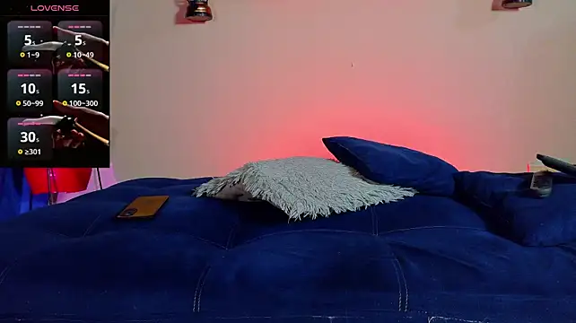 falconandrew live cam on StripChat