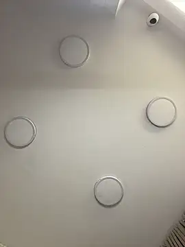 april_keith4 live