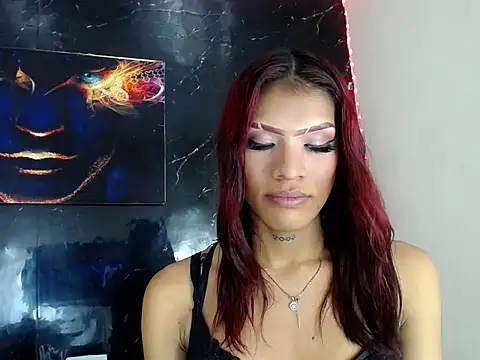 LuxeCouple live cam