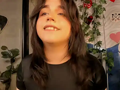 daniellesins1_ live cam on StripChat
