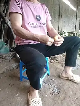 Linh_xinh07