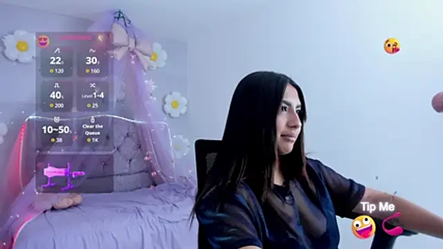 nicolle-velvet